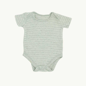 Gently Worn John Lewis striped body set size 0-3 months