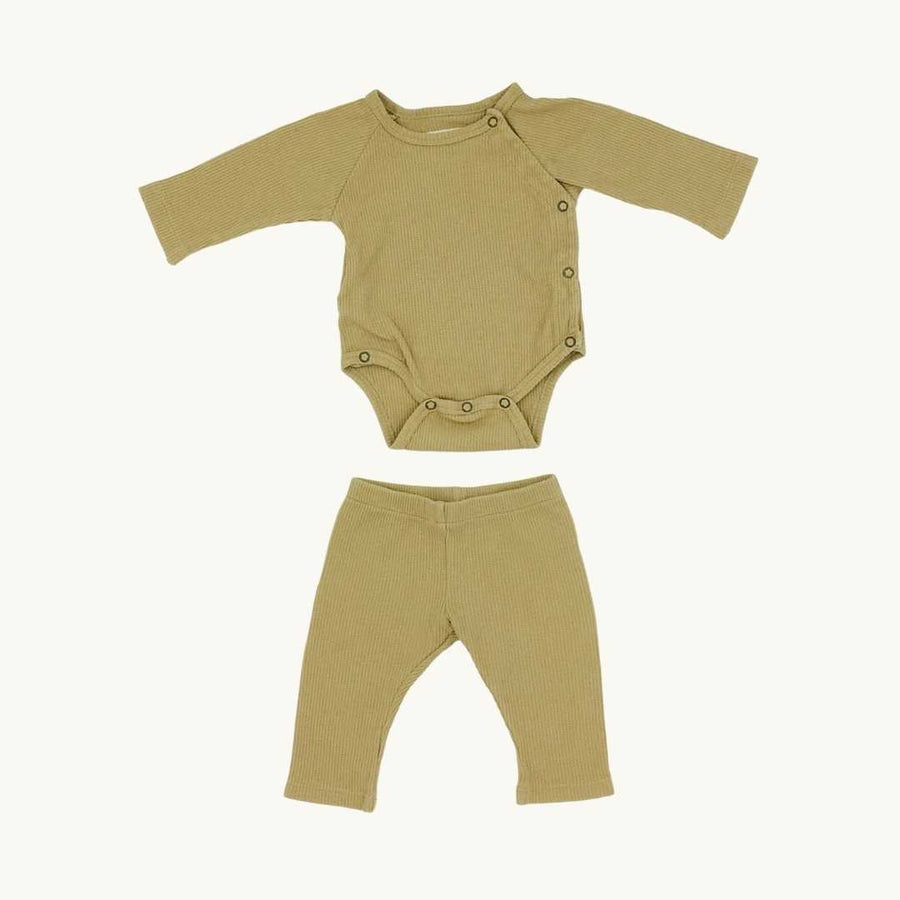 Gently Worn Lah Lan caramel kimono set size 0-2 months