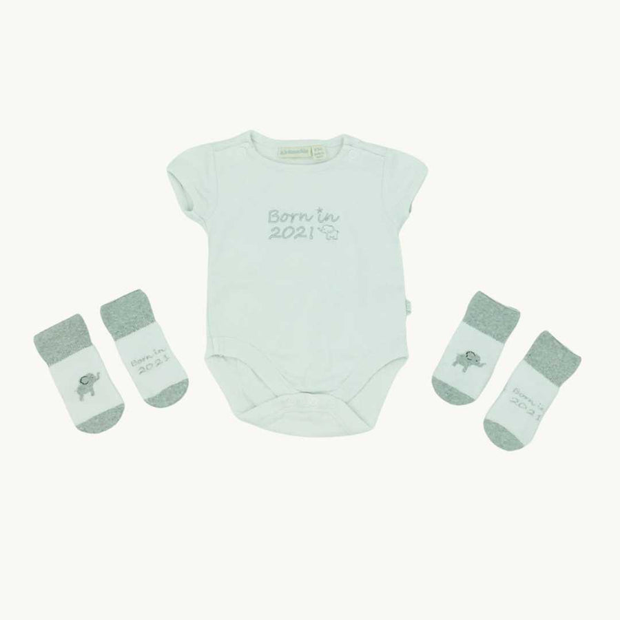 Gently Worn Jojo Maman Bebe born in 21 set size 0-3 months
