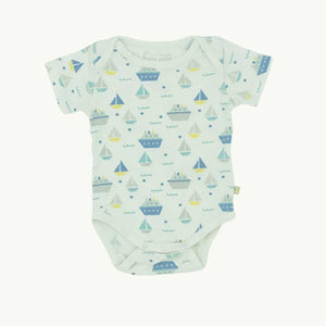 Gently Worn Frugi white boat short sleeve body size Newborn