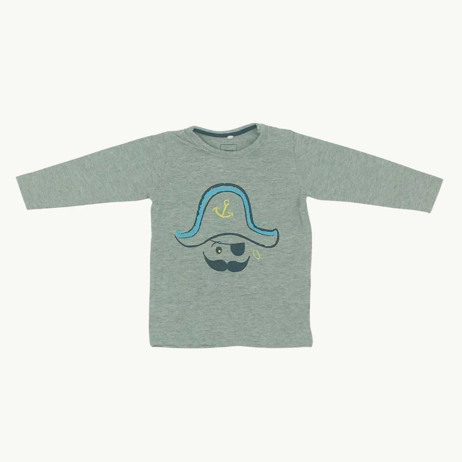 Hardly Worn Name It Organics grey pirate top size 4-6 months