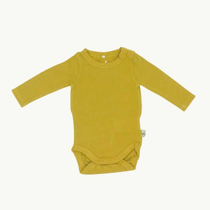 Hardly Worn A Happy Brand mustard yellow body size 1-2 months