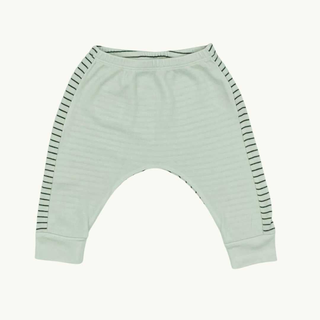 Hardly Worn Baby Mori grey striped yoga joggers size 0-3 months
