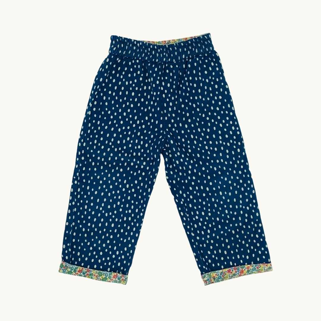 Hardly Worn Kite reversible pull-up trousers size 2-3 years
