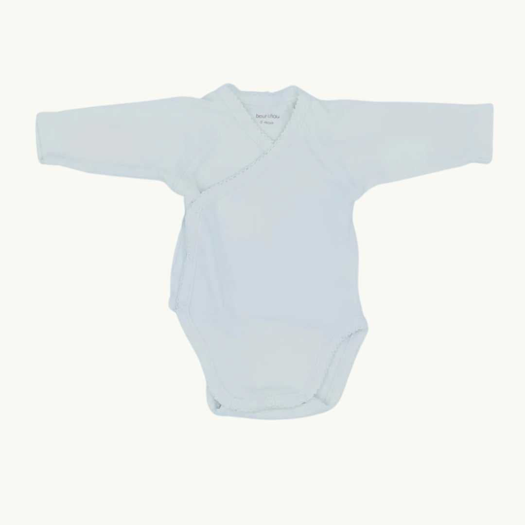 Hardly Worn Bout’Chou white kimono bodysuit size Newborn